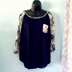 Cruel Denim Navy Blue & Camo Print Jersey Style Top Size Large